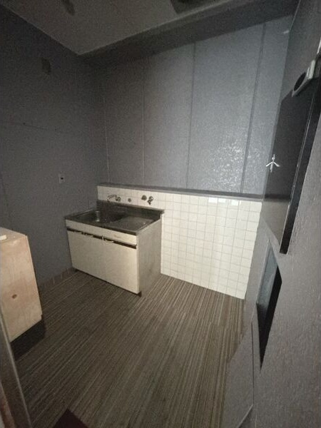 北浜　店舗ビルの内装