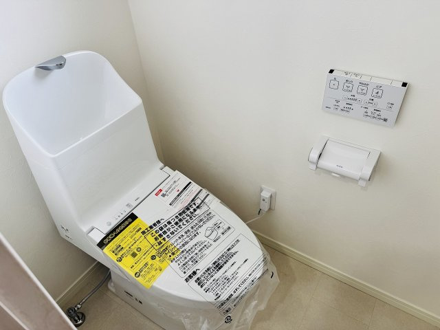クレール・ボアのトイレ|～新規交換済、暖房温水洗浄機能付きトイレ　冬場は特に嬉しい機能ですね～