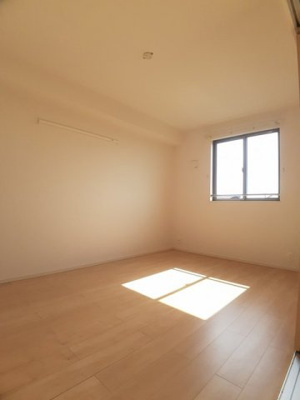 【内装】 | エスポワールＲｅｉｗａ | きれいな内装です