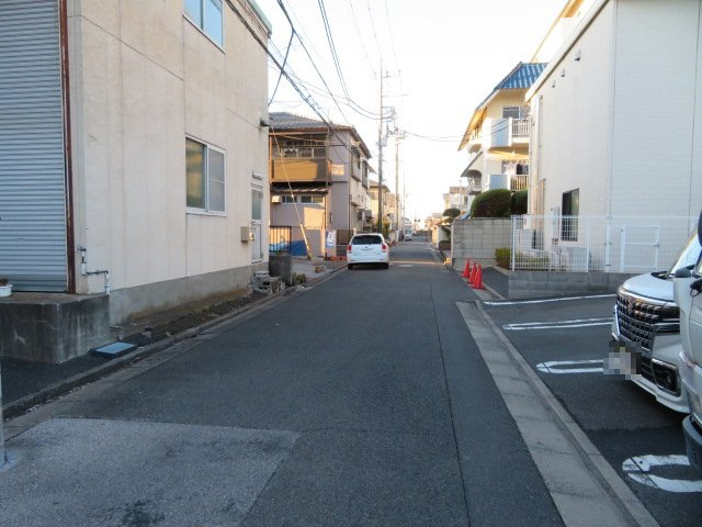 足立区六木１丁目の倉庫