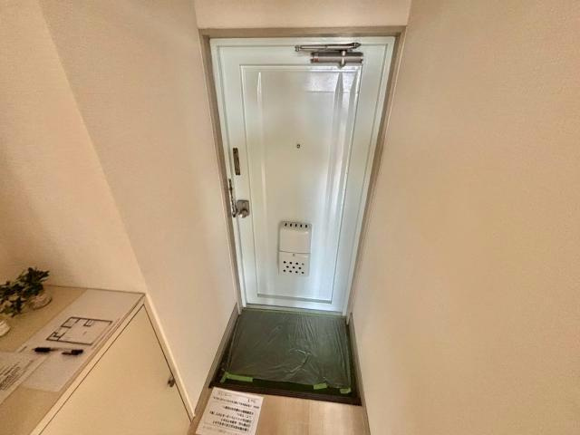 コイデハイツの玄関