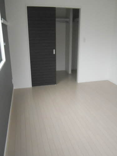 プロヌーブ西本浦A棟の洋室|使い勝手のいい洋室です