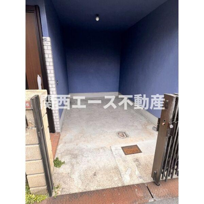 【駐車場】 | 楠葉並木１丁目貸家