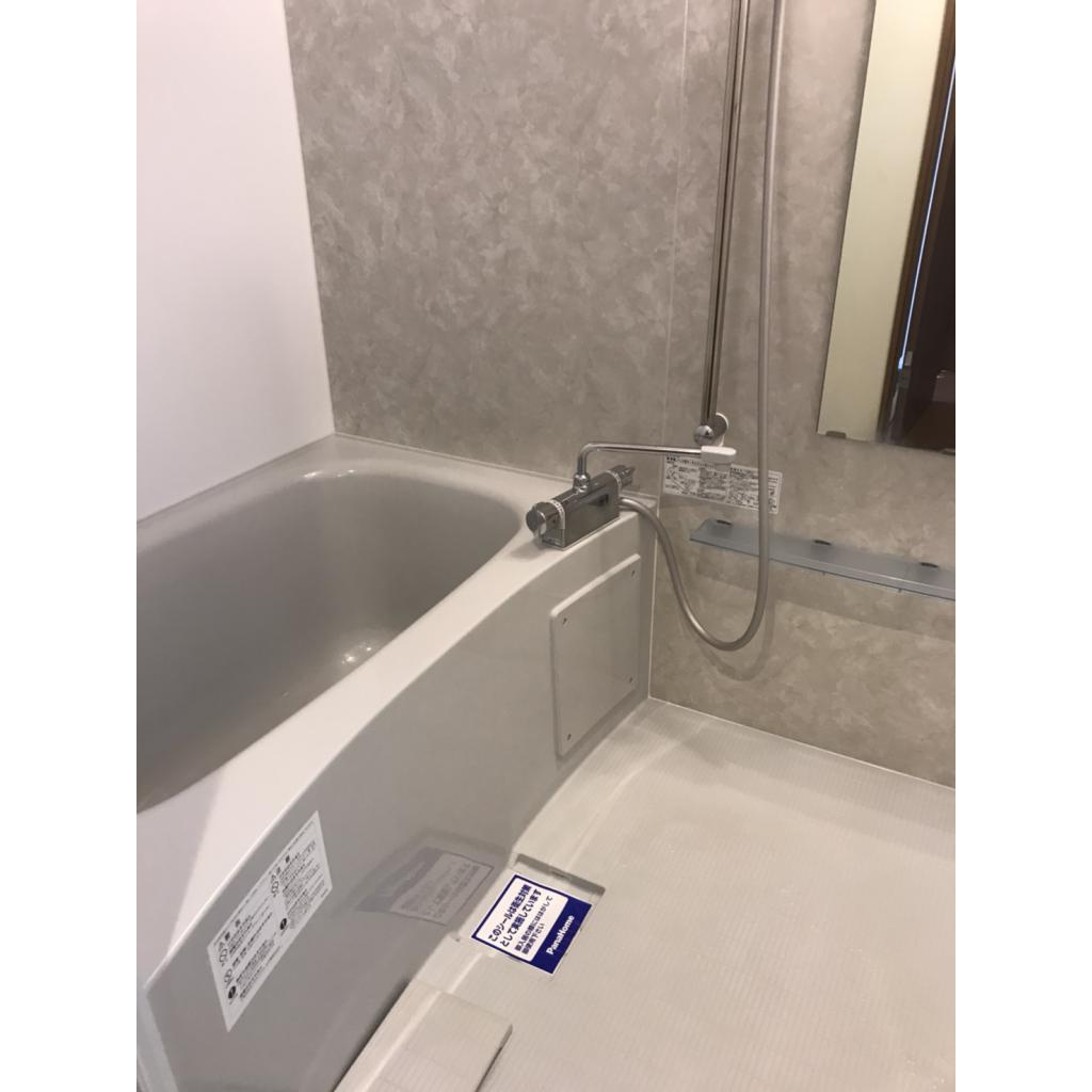 プレミール御幸の浴室