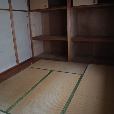 広大広2丁目貸店舗（自動車工場）・住宅の和室