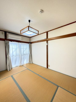 【和室】 | 諏訪一丁目戸建　耐震診断！補強工事実施！室内キレイ！ | ゆったりお寛ぎ頂ける和室付き