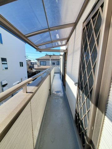 吉川市　中曽根1丁目　中古戸建のバルコニー|お洗濯にも便利なバルコニー