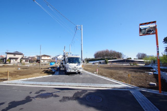 【前面道路含む現地写真】 | 【仲介手数料無料！！】国立市谷保　新築戸建て（全15棟）F号棟　5090万円 | 令和８年２月９日撮影　建築中