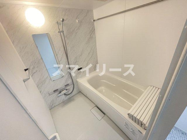 メゾンブランシュ北柏の浴室