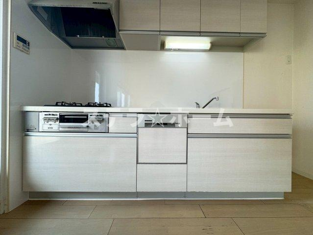 ネオコーポ茨木のキッチン|キッチンでお料理をお楽しみください