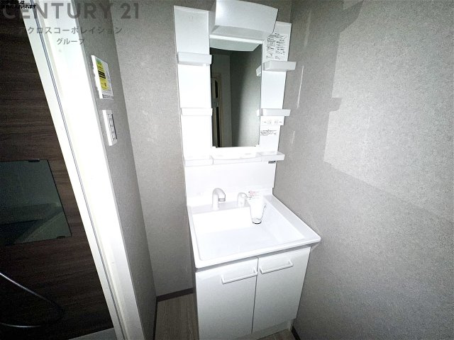 独立洗面化粧台付きでおすすめです！