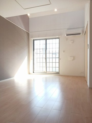 【居間・リビング】 | フルーリエ | ゆったりとしたリビングです