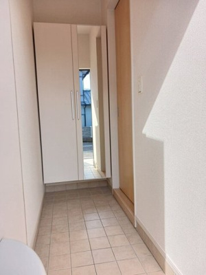 【玄関】 | フルーリエ | 落ち着いた玄関です