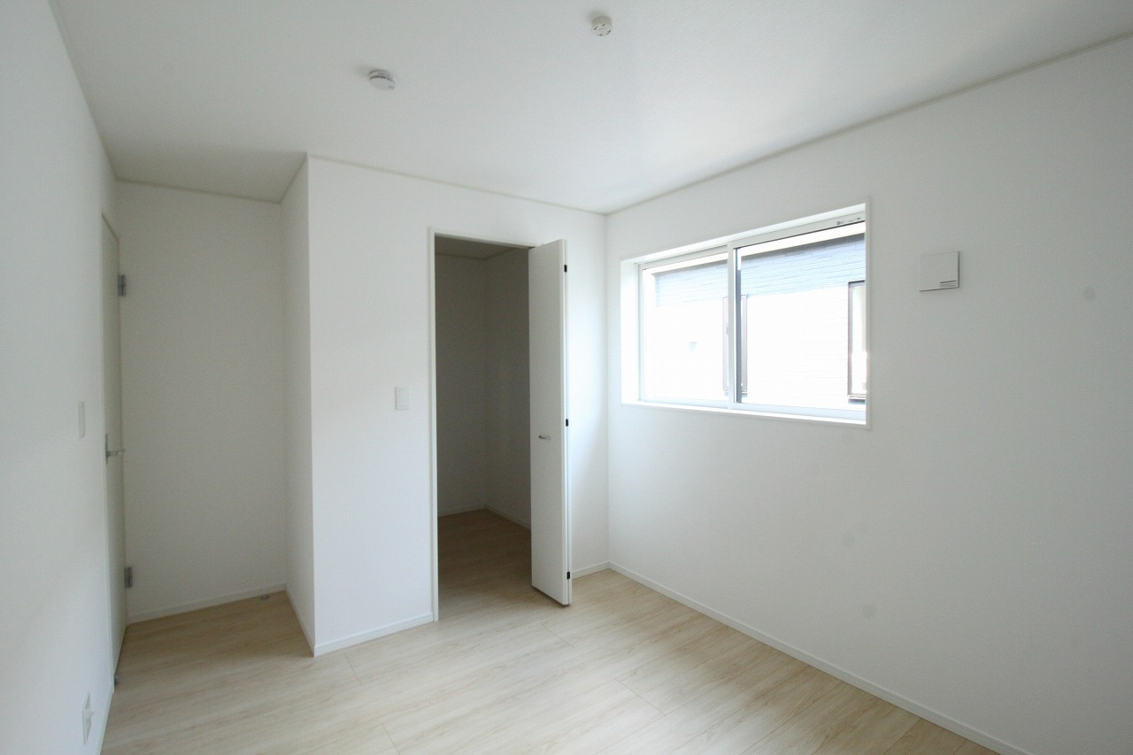 南金田（第1）　新築戸建　5号棟【全5区画】の洋室|2F　南東の部屋　5.7帖