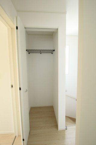 南金田（第1）　新築戸建　5号棟【全5区画】の収納|2F　ホール