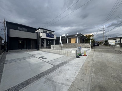 【前面道路含む現地写真】 | 糸満市喜屋武（全2棟）ラスト2号棟 | ※南東側公道5.1m～5.9m♪