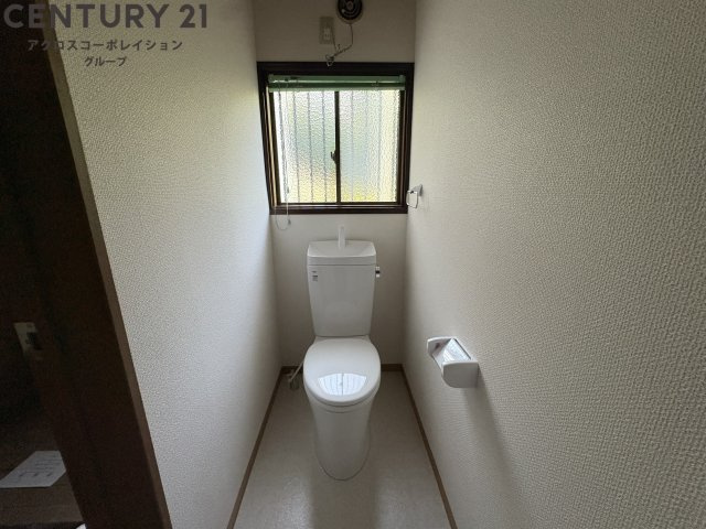 ゆったり落ち着けるトイレです