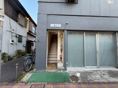 【エントランス】 | 一場ビル