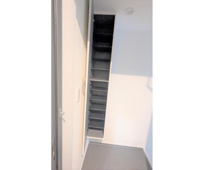 【玄関】 | Monologue