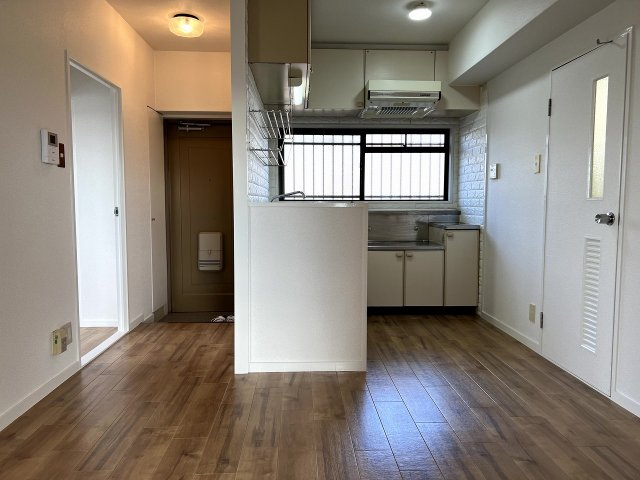 フローラルハイツダイキⅡの居間・リビング