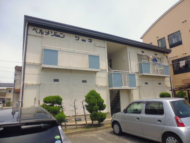 ベルメゾンツネの外観