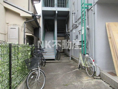 【エントランス】 | 八戸ノ里グリーンハイツ（八戸ノ里賃貸） | 建物の内部です