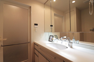 【独立洗面台】 | パークシティ大阪サウスガーデンコート