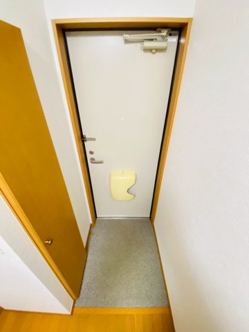 【玄関】