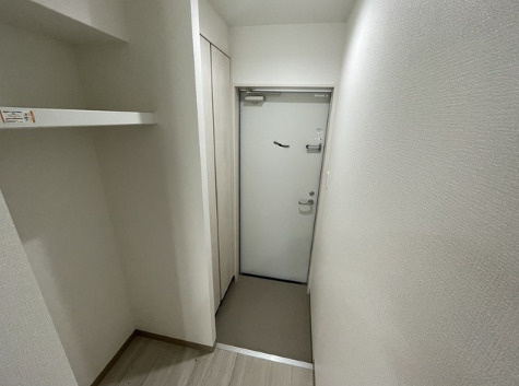 イリス草津東の玄関