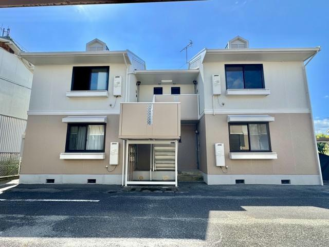 ハイツ・ラポールＢ棟の外観