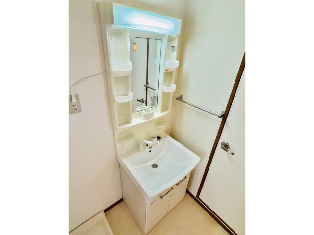 ハイツ・ラポールＢ棟の洗面所
