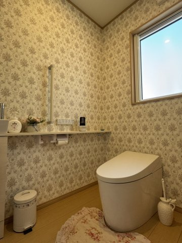 築浅の綺麗でおしゃれな平家♪　那須町高久丙の注文中古住宅のトイレ|ゆったりとした空間のトイレです