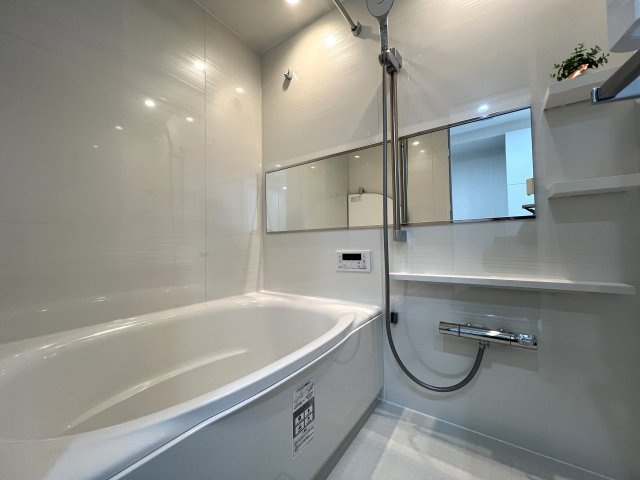 海あり！山あり！駅直結！スーパーあり！不満はなし！！卍【リノベ／サンビーチ追浜】の浴室|日々の暮らしに欠かせないお風呂です