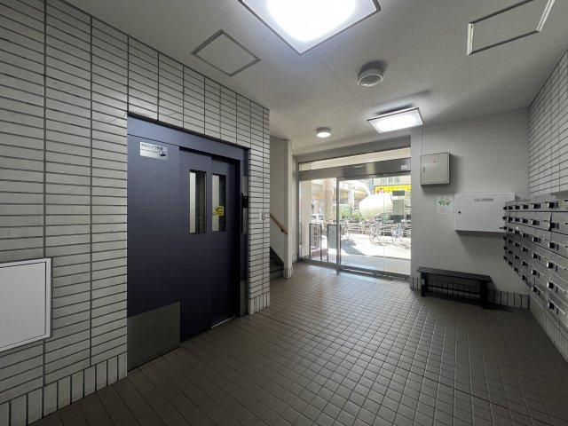 海あり！山あり！駅直結！スーパーあり！不満はなし！！卍【リノベ／サンビーチ追浜】のその他共用部分