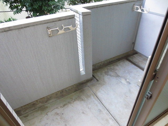 シェスタ白川台のバルコニー