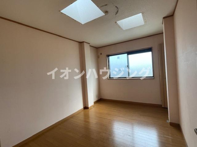 【洋室】 | 井高野戸建