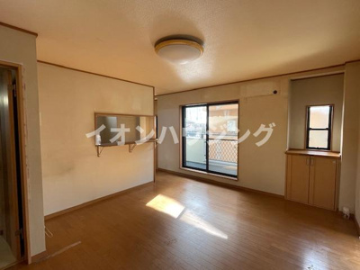 【居間・リビング】 | 井高野戸建