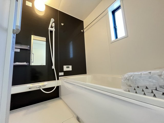 【内装】 | 福岡市南区屋形原2丁目第9　1号棟（全1棟）【仲介手数料無料・0円】 | 施工例。浴室です。施工例は完成時と異なる場合があります。