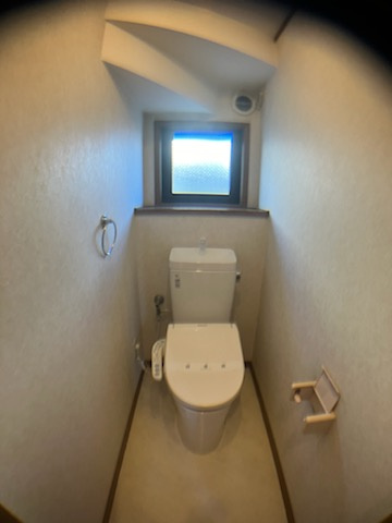 南島町二丁目14番地16貸家のトイレ