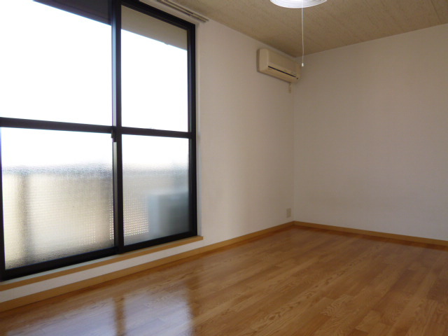 リビエール倉敷Ｃの居間・リビング|洋室