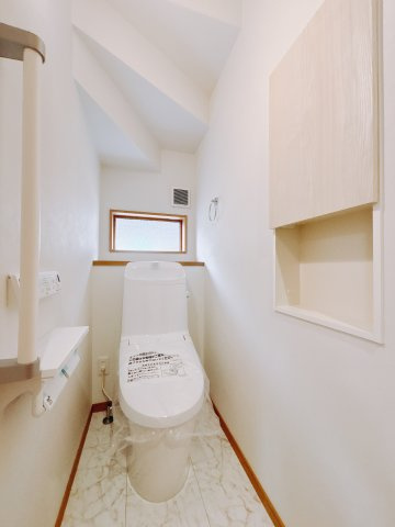 【新築戸建】足利市福居町第4期のトイレ|■トイレ｜1階と2階にトイレがございます♪