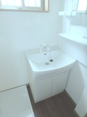 上富井貸家の洗面所