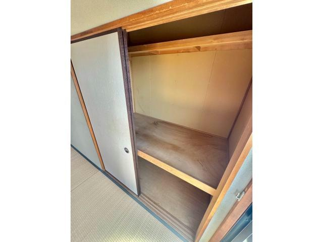 ハイツ・ラポールＡ棟の収納