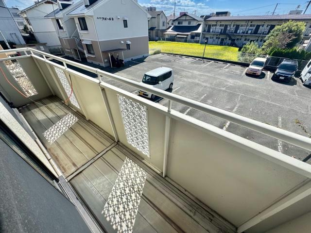 ハイツ・ラポールＡ棟のバルコニー