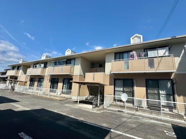 ハイツ・ラポールＡ棟の外観