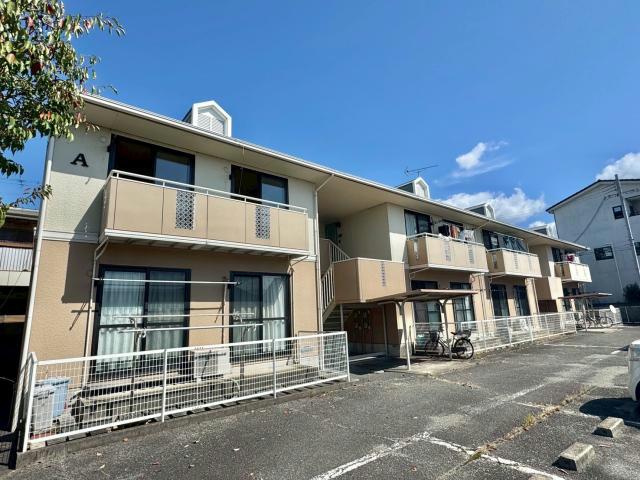 ハイツ・ラポールＡ棟の外観