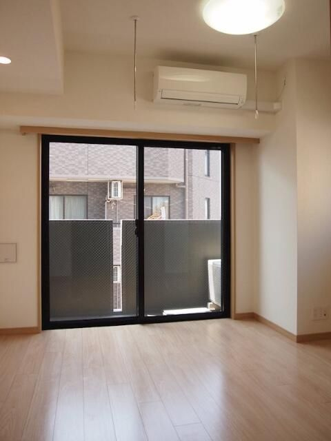 ルーブル豊島千石の居間・リビング