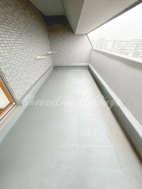 湘南パールのバルコニー|収納もしっかりあります♪