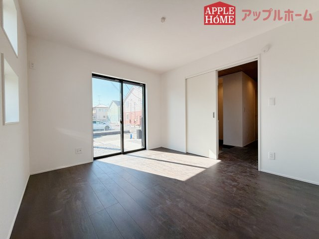 [新築住宅] 行田市矢場 平屋 全2棟の洋室|居室は全室収納あり！たっぷりある収納活用でお部屋もキレイを保てます♪