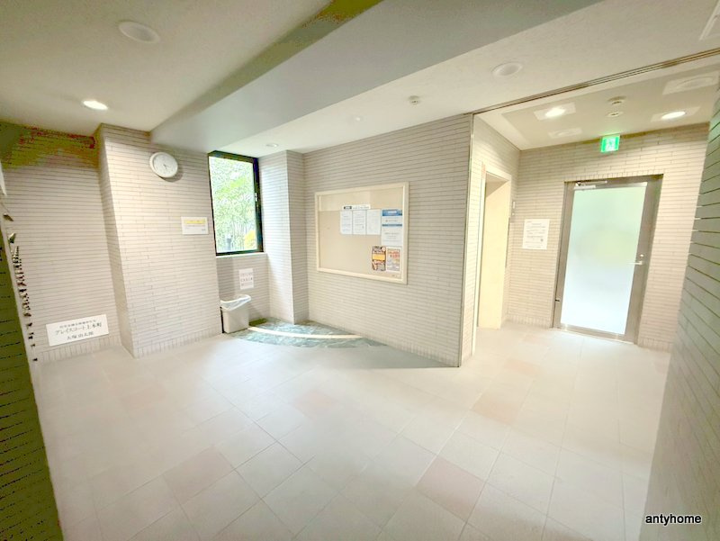 グレイスコート上本町　仲介手数料無料のロビー
